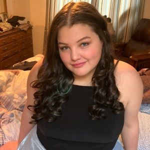 Meet your Posher, Jenna